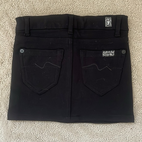 7 For All Mankind Black Skirt- Size 4T - Picture 1 of 6